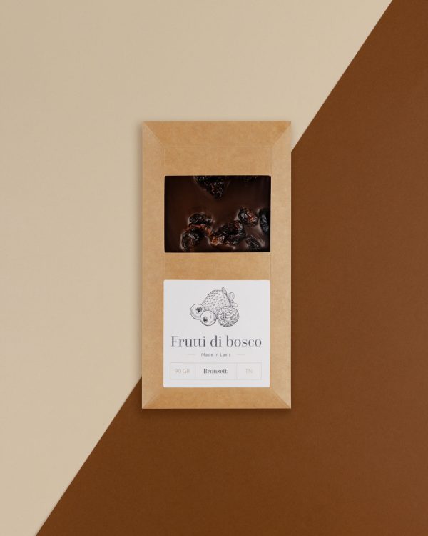Cioccolato fondente 70% con frutti di bosco